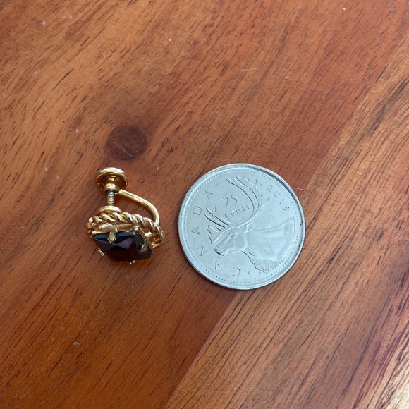 Vintage 1/20 12 KT Gold Filled Halo Square Screw On Earring - Picture 5 of 5